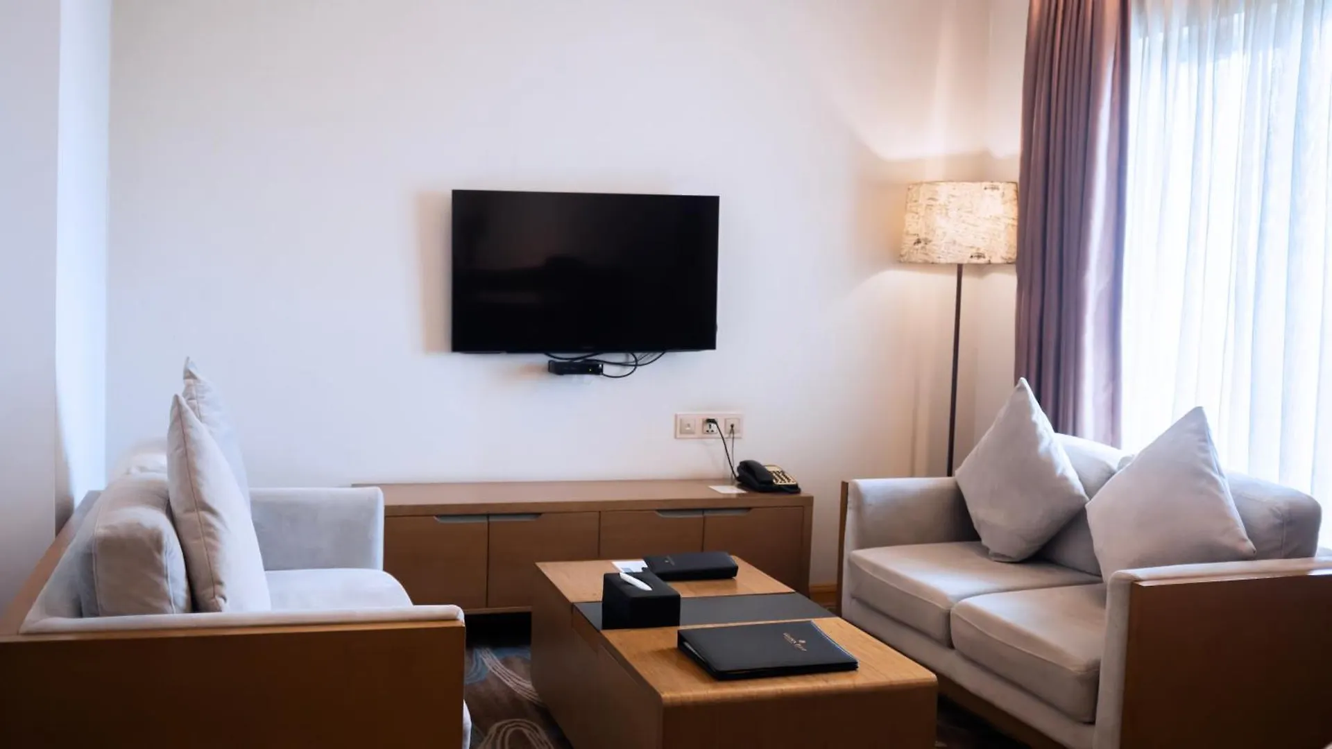 Golden Tulip - The Grandmark Dhaka Hotel 4*,  Bangladesh