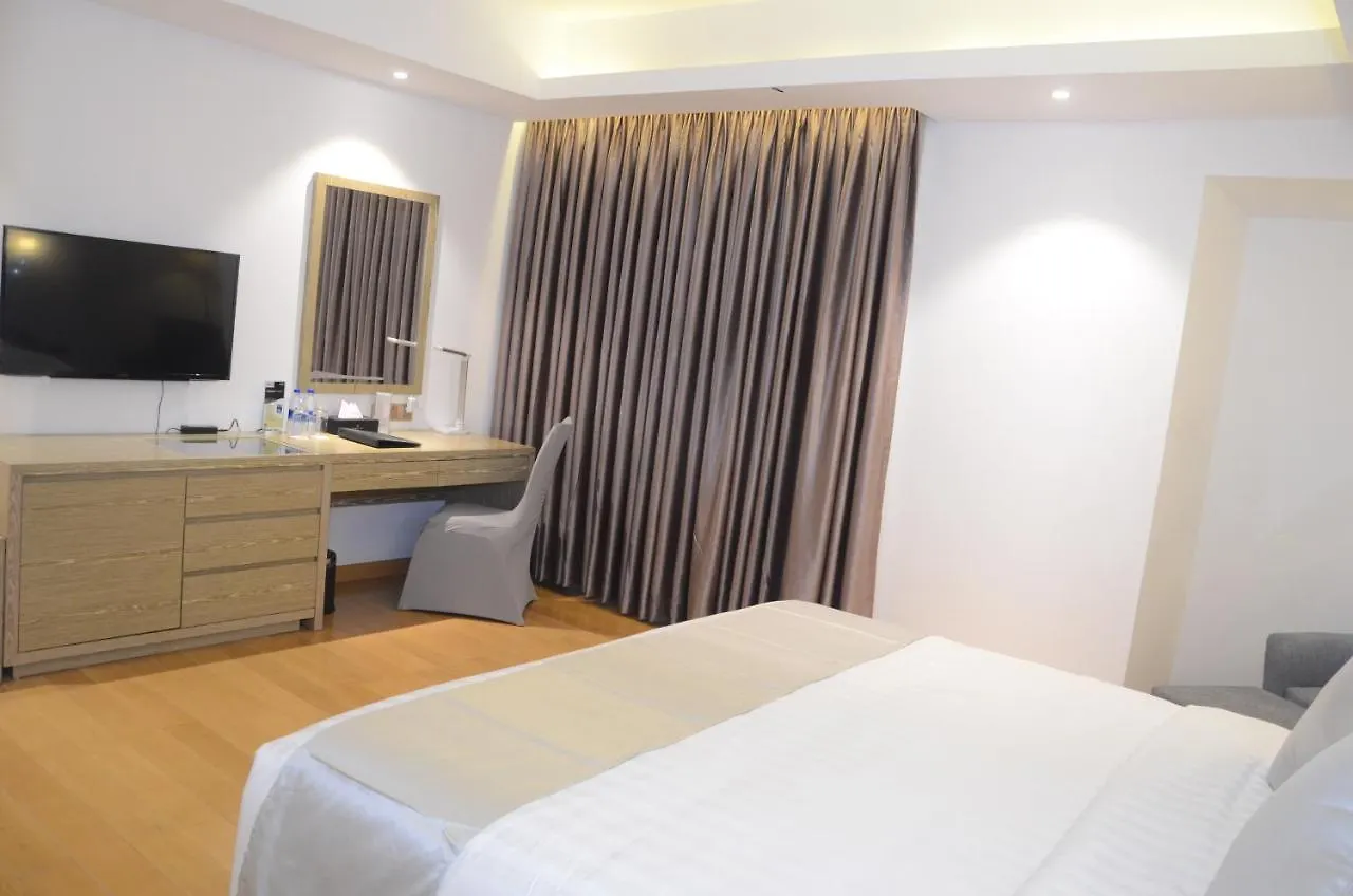 Golden Tulip The Grandmark Ντάκα Ξενοδοχείο