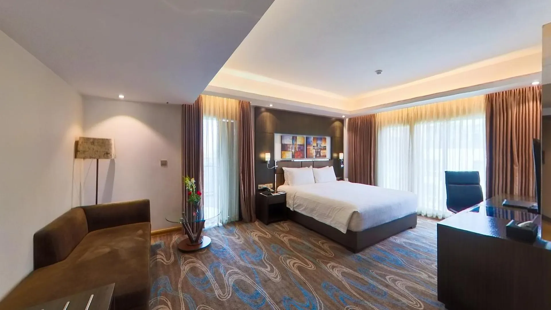 Ξενοδοχείο Golden Tulip The Grandmark Ντάκα
