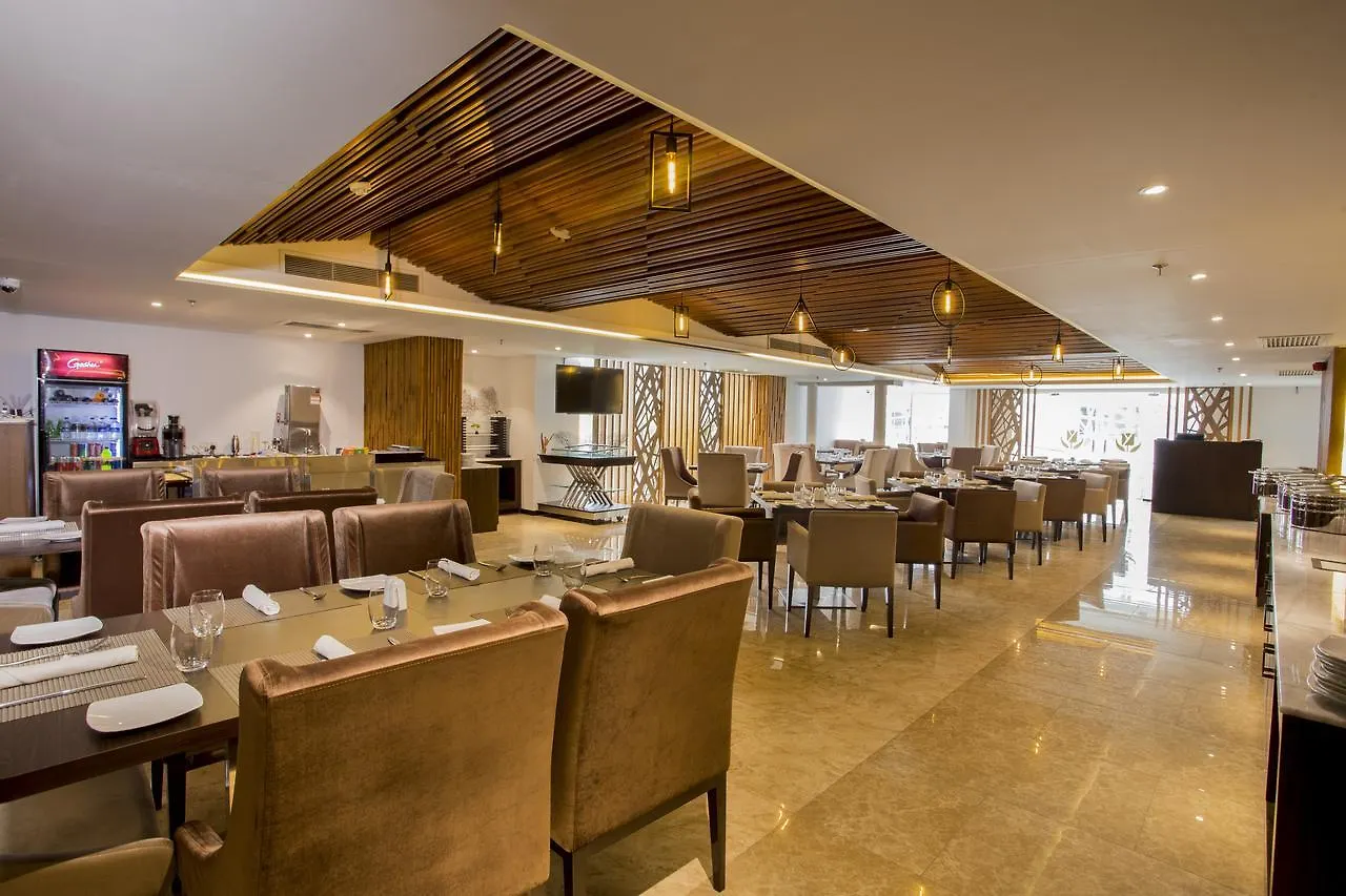 Golden Tulip The Grandmark Ντάκα