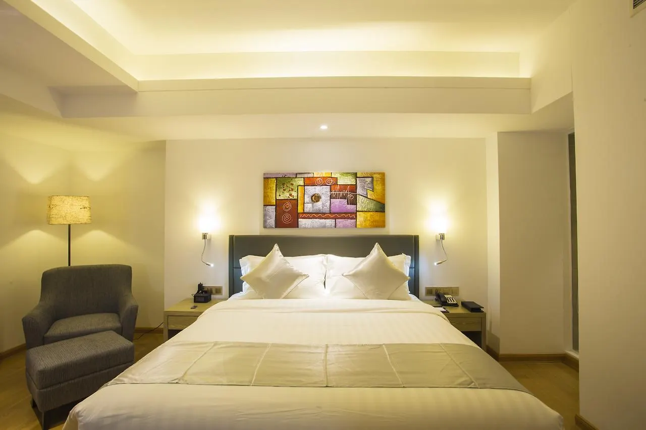 Golden Tulip The Grandmark Ντάκα 4*,